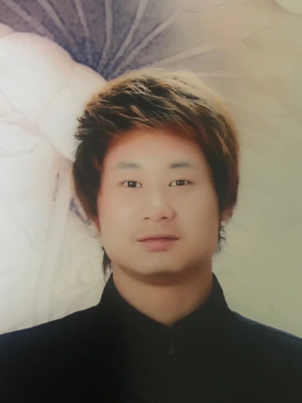 咮辛的第一张照片--温州相亲服务中心